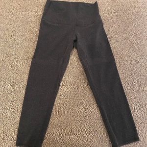 lululemon cropped workout pants
